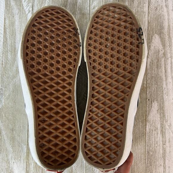 Vans Shoes Skater Skull And Roses Black And Red Unisex W Size 7 - Picture 7 of 7